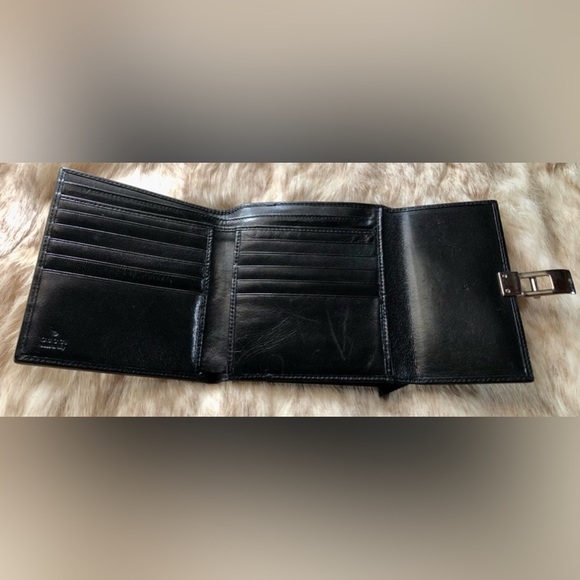 Gucci Vintage Black Leather Wallet with Unbranded Crossbody Strap - Picture 10 of 14